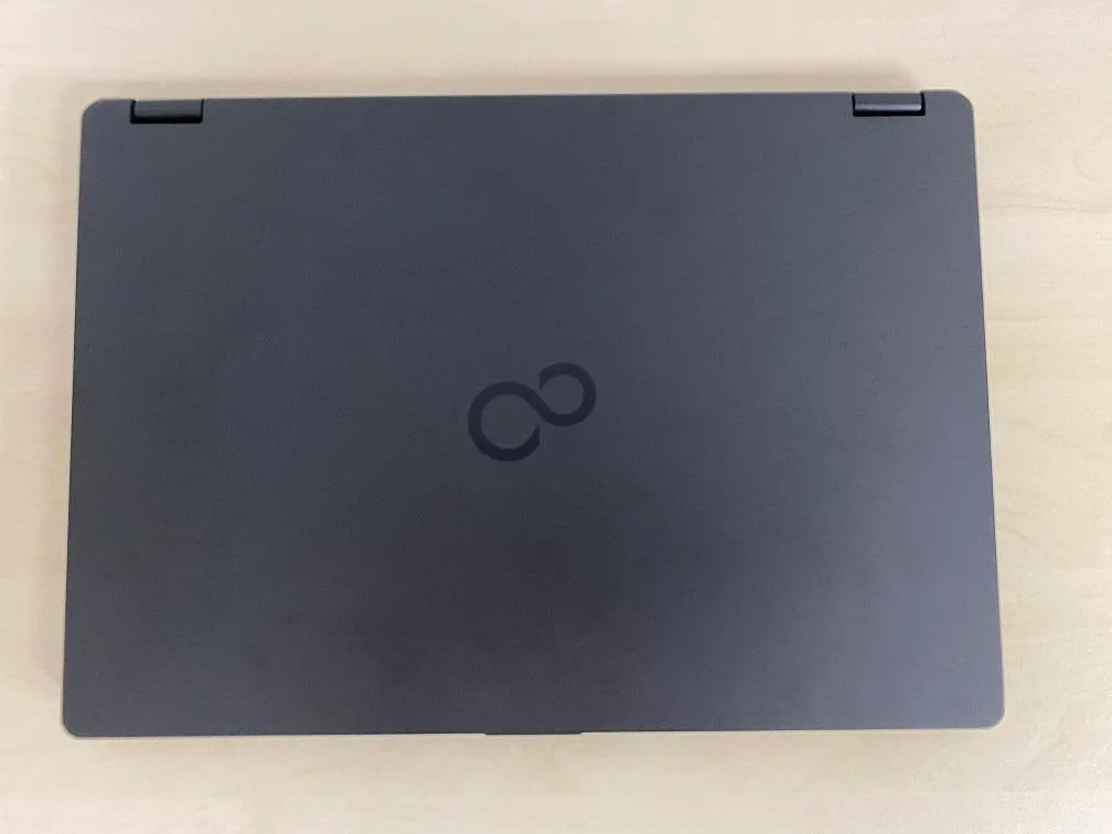 Fujitsu Lifebook U748 Core i5-8350U 1.7GHz 16GB 512GB M.2 14" dotyk kamera Windows 11 Pro poleasingowy Gwarancja: 6 miesięcy - 27085004 - obrazek 3