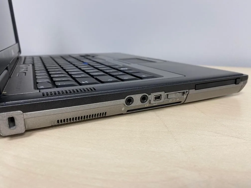 DELL D630 kl.B Intel Core 2 Duo 2GB poleasingowy Windows 7 Gwarancja: 3 miesiące - 27085045 - obrazek 3