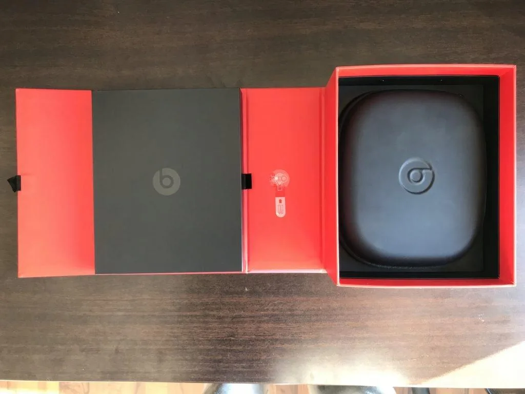 Beats by Dr. Dre Executive SILBER / SREBRNE oryginalne słuchawki powystawowe Gwarancja: 3 miesiące - 27081795 - obrazek 3